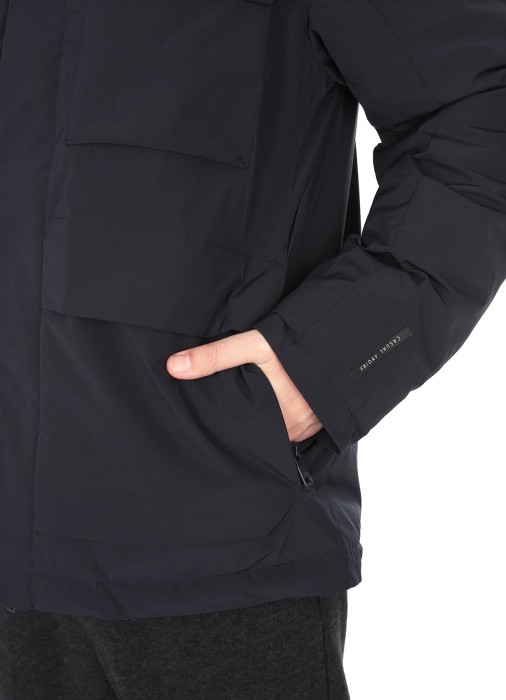 Товар синего цвета с внутренней стороны