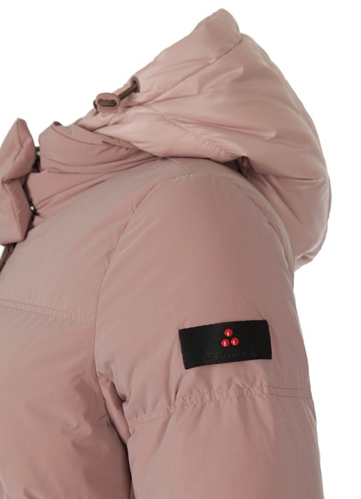 Товар пудрового цвета с внутренней стороны