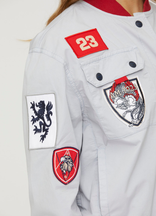 куртка женская wild flight 23  по цене 37600 руб вид справа