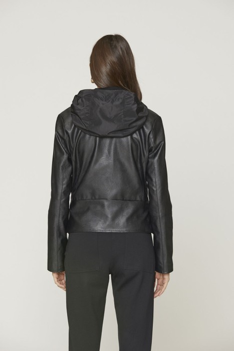 Товар с артикулом AB2134DCT3210 вид сзади