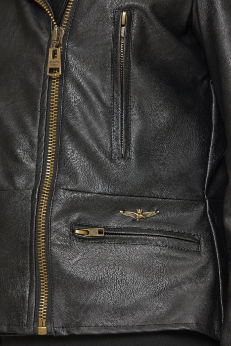 куртка женская  из италии вид сбоку