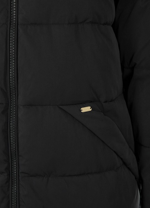 Товар черного цвета с внутренней стороны