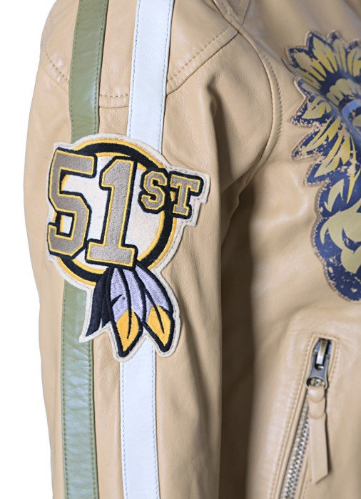 куртка женская  из италии вид сбоку