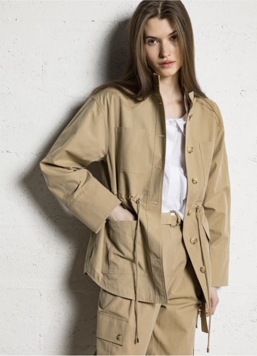 куртка женская  по цене 33360 руб вид справа