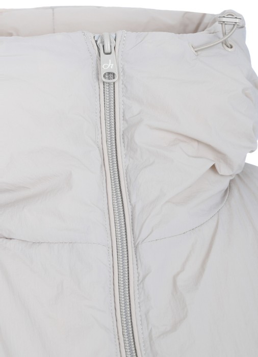 куртка женская  по цене 39700 руб вид справа