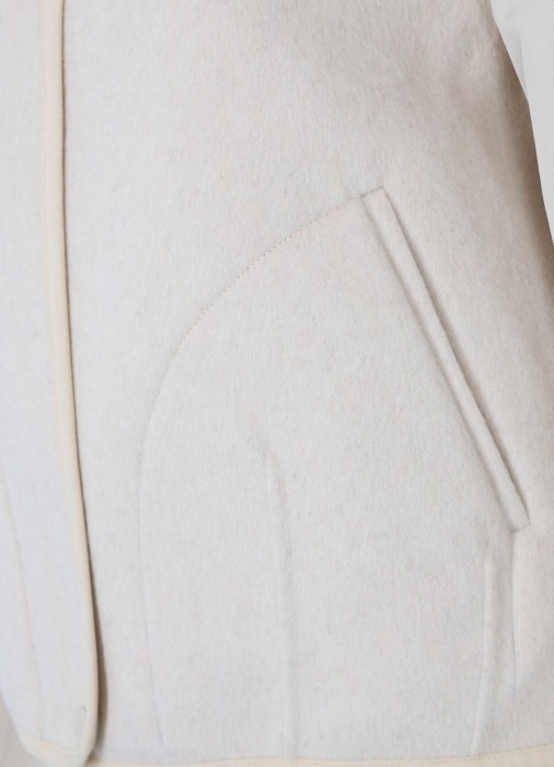 куртка женская  из дании вид сбоку