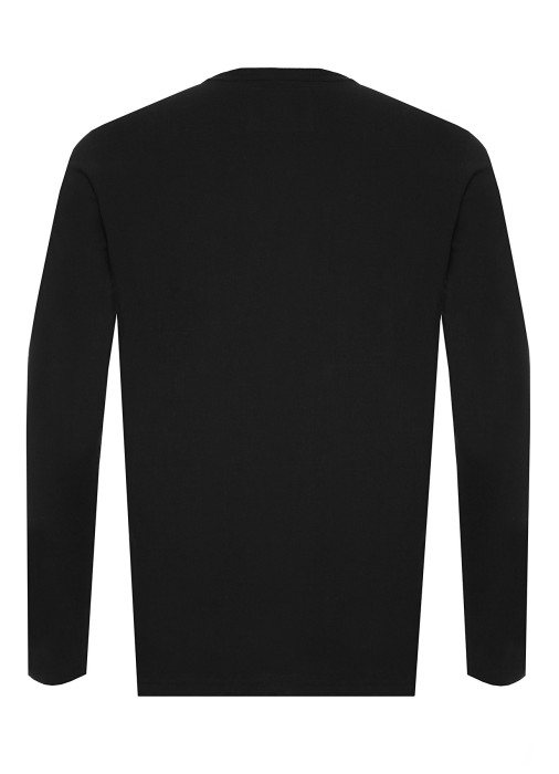 Товар черного цвета с внутренней стороны