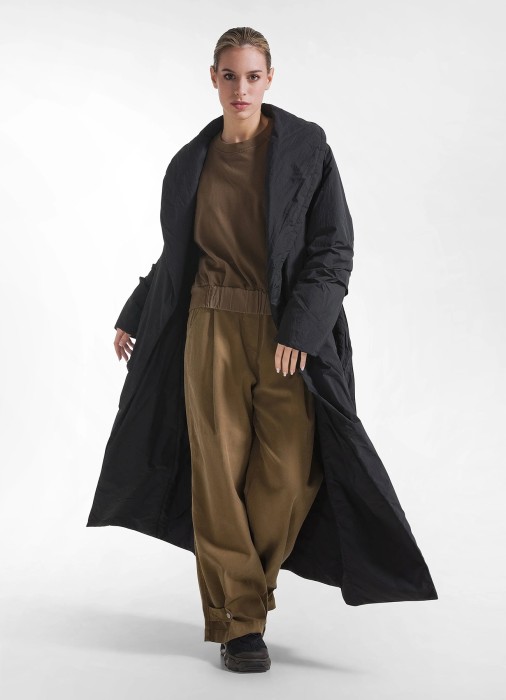 пальто женское  из полиэстера спереди