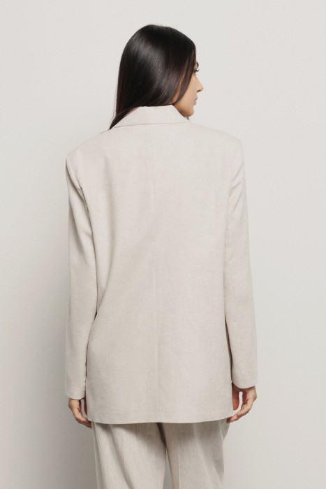 пиджак женский  по цене 47900 руб вид справа