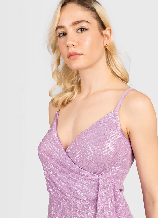 Товар розового цвета с внутренней стороны