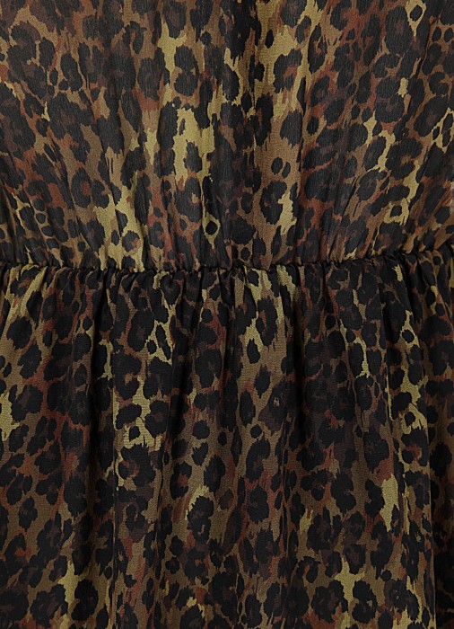 Товар коричневого цвета с внутренней стороны