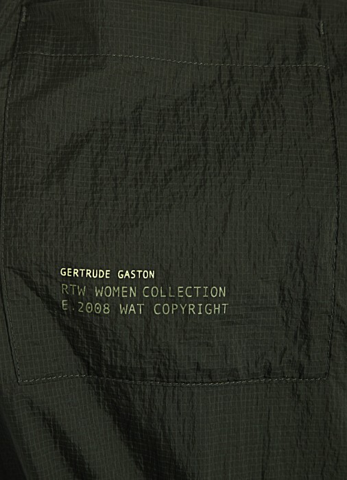 Продукция для женщин фото