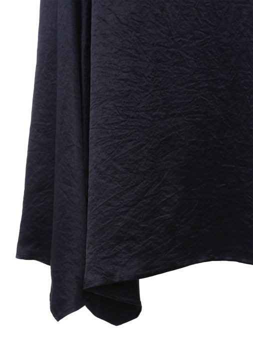 Товар синего цвета с внутренней стороны