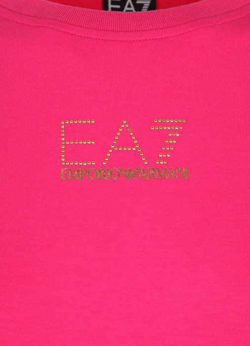 Товар черного цвета с внутренней стороны