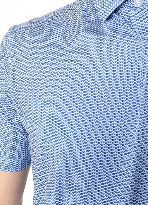 Товар синего цвета с внутренней стороны