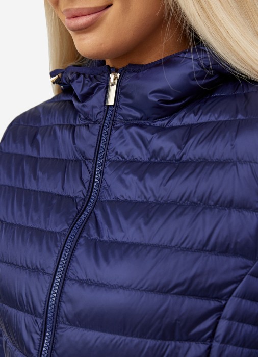 Продукция для женщин фото