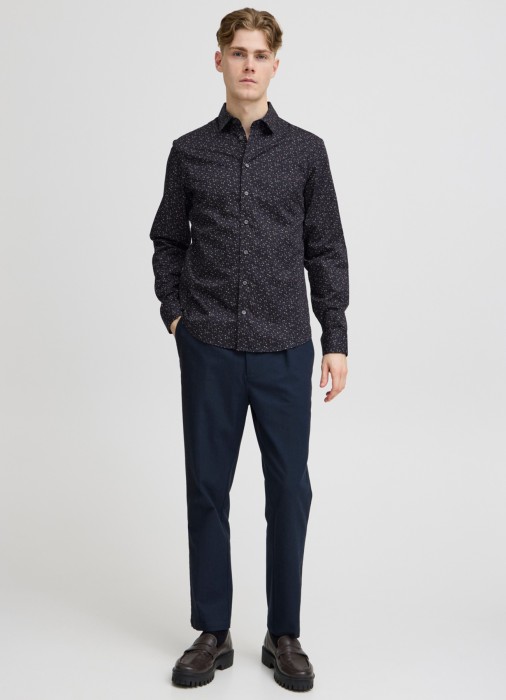 рубашка мужская anton  из хлопка спереди