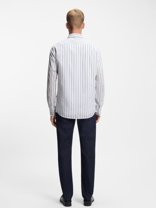 рубашка мужская relegant_6_m  по цене 16600 руб вид справа