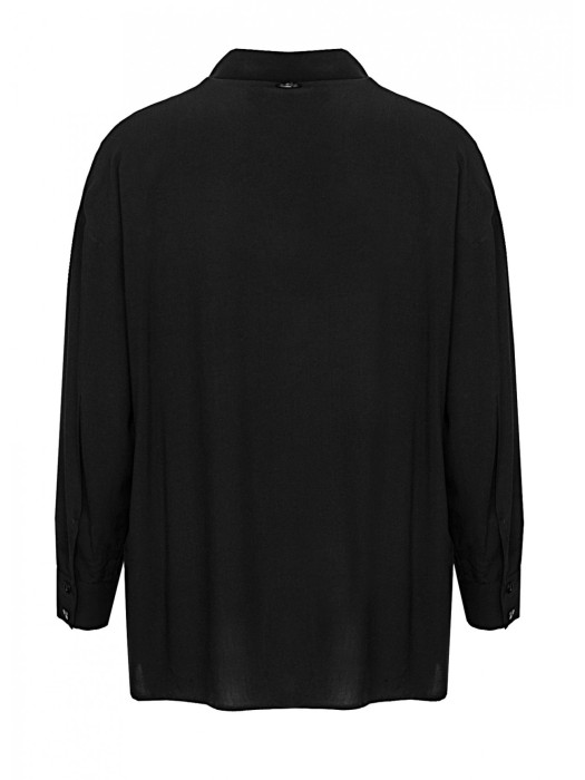 Товар черного цвета с внутренней стороны