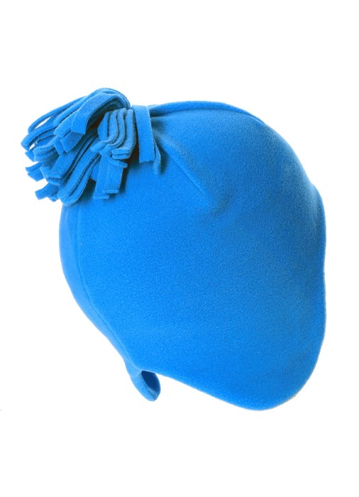 шапка детская  по цене 700 руб вид справа