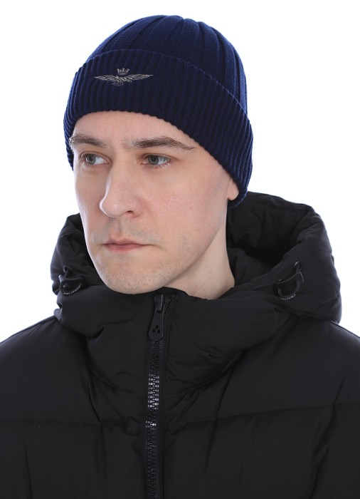 шапка мужская  от бренда aeronautica militare вид слева