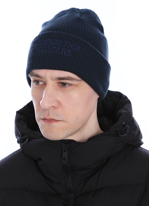 шапка мужская  по цене 6900 руб вид справа