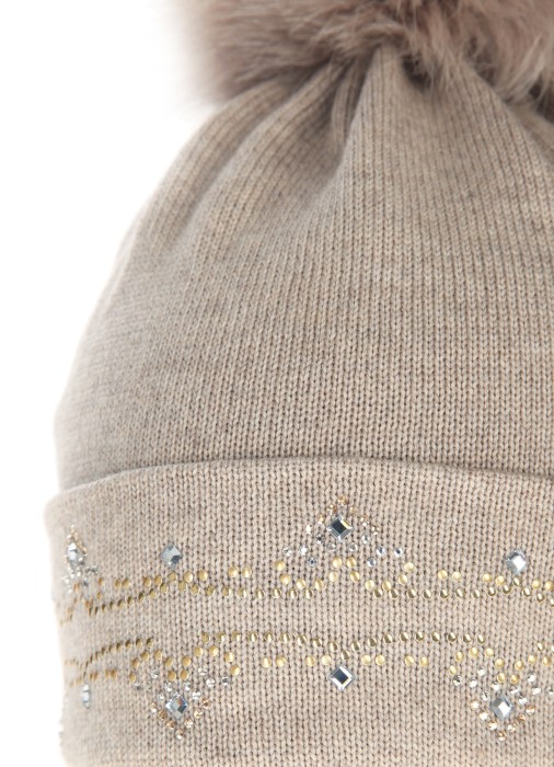 шапка женская diana  по цене 10400 руб вид справа