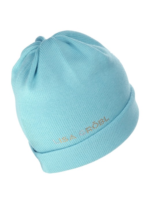 шапка женская stern  из проверенных материалов спереди