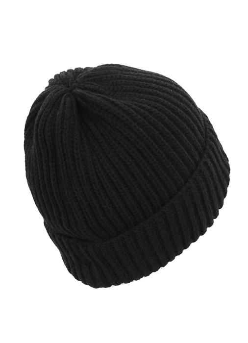 Товар черного цвета с внутренней стороны