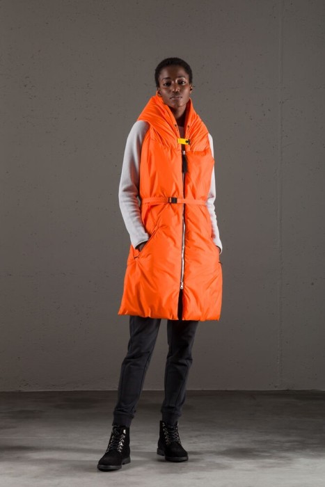 Товар с артикулом SC15ESTELLE вид сзади