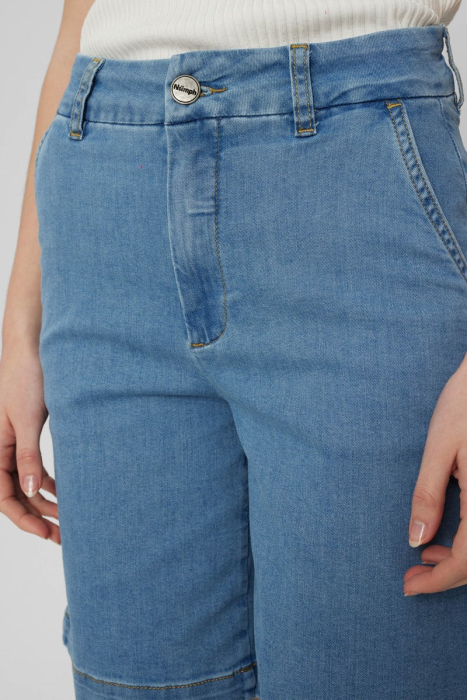 шорты женские amber  по цене 10080 руб вид справа