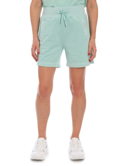 Продукция для женщин фото