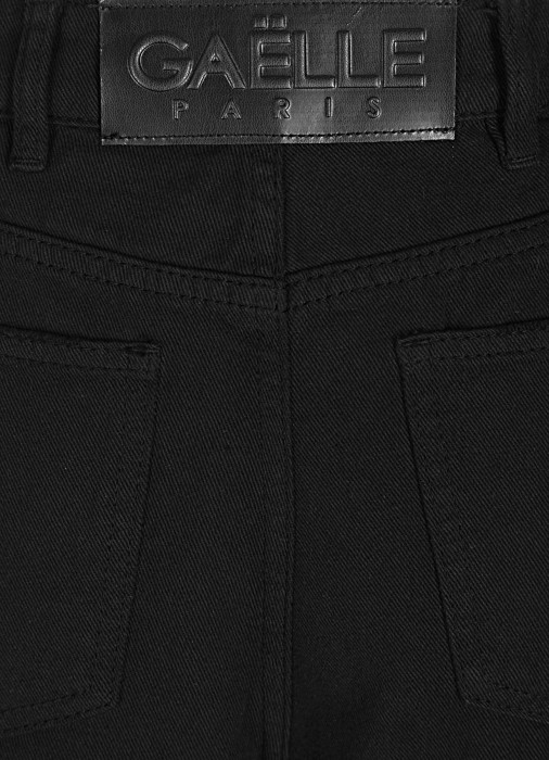 шорты женские  по цене 16160 руб вид справа