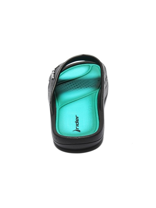 сланцы детские bay v kids  по цене 3360 руб вид справа