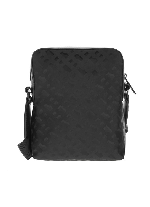 Товар черного цвета с внутренней стороны