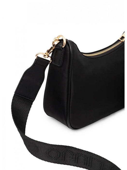 Товар черного цвета с внутренней стороны