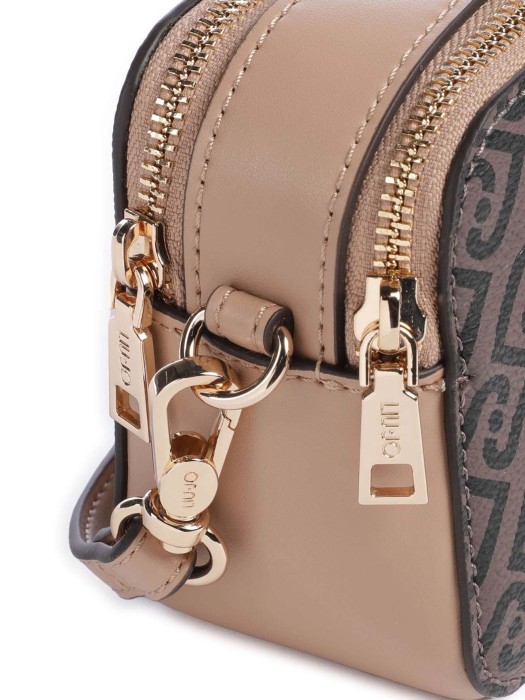 сумка женская maxi logo  от бренда liu jo вид слева