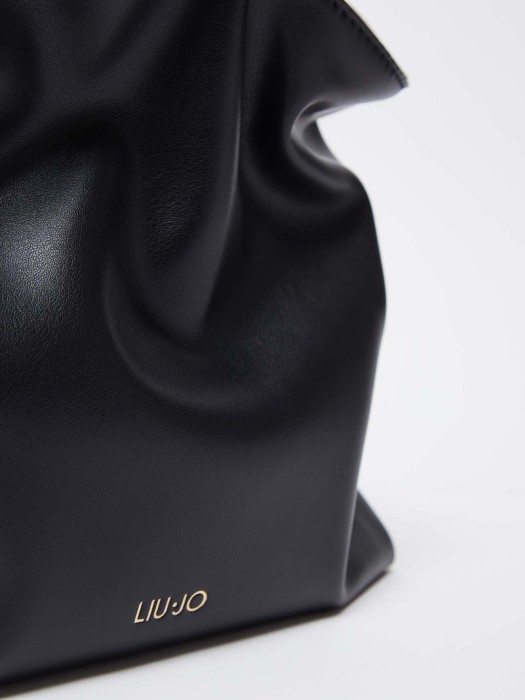 сумка женская riccy  по цене 20900 руб вид справа