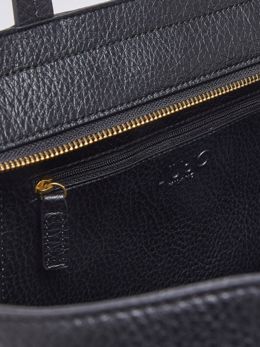 сумка женская  от бренда liu jo вид слева