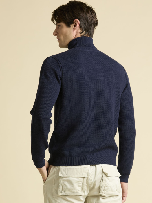 Товар с артикулом MA1583UL00903 вид сзади