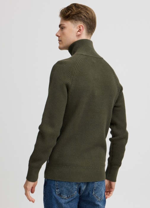 свитер мужской kristian  универсального стиля с лицевой стороны