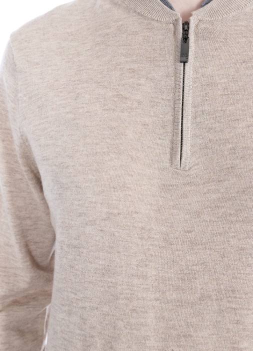 свитер мужской  из италии вид сбоку