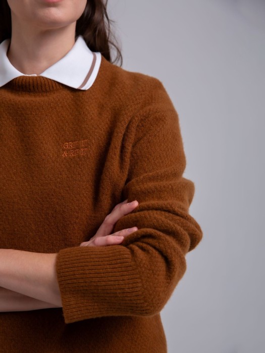 свитер женский  от бренда thistle вид слева