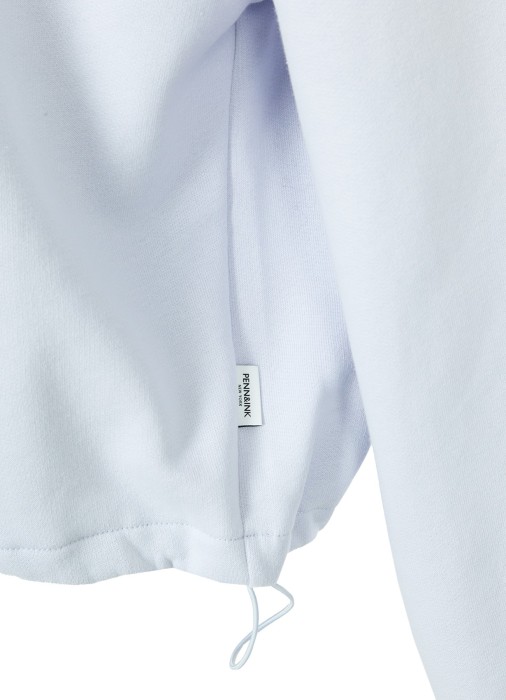 Товар с артикулом W24T1111 вид сзади