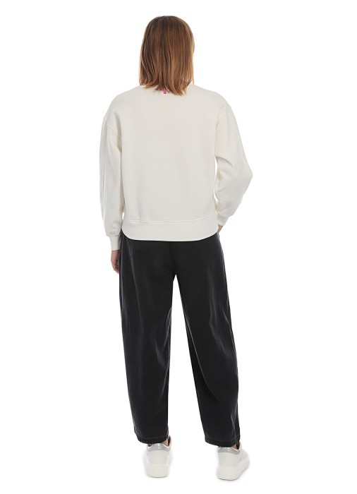 Товар с артикулом A00562 вид сзади