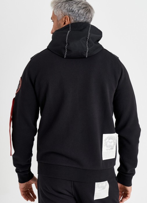 Товар с артикулом FE1863J631 вид сзади