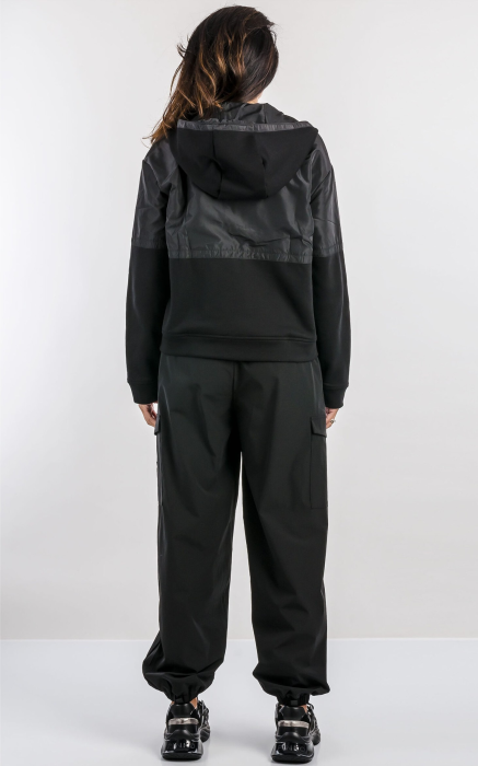 Продукция для женщин фото