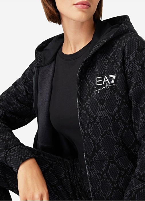 толстовка женская sweatshirt  универсального стиля с лицевой стороны