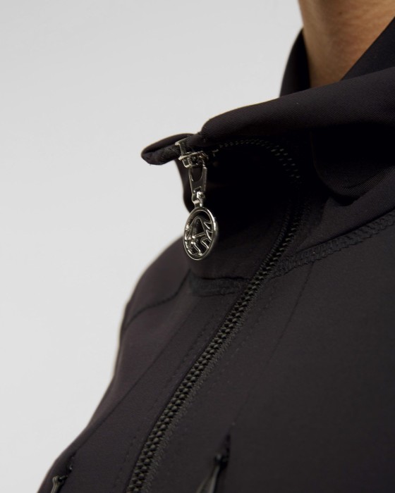 Продукция для женщин фото