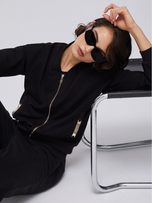 толстовка женская  по цене 19100 руб вид справа